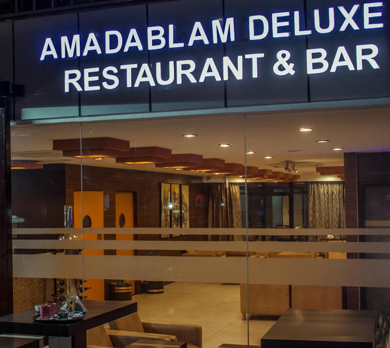 The Amadablam Hotel Katmandu Eksteriør billede
